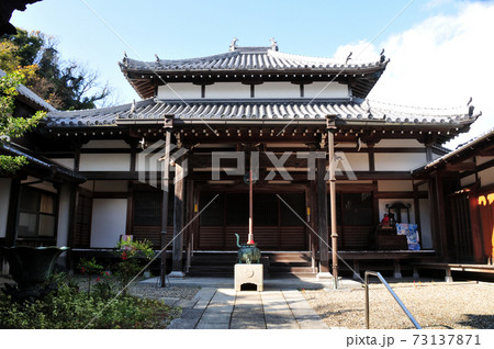 報恩講寺本堂 (和歌山県和歌山市大川) 報恩講寺本堂 (和歌山県和歌山市大川) 73137871