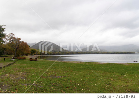 北海道の屈斜路湖 73138793