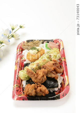 のり弁当 73140043