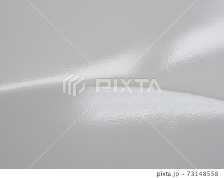 car in the spray booth at the priming stage. car in the spray booth at the priming stage. 73148558