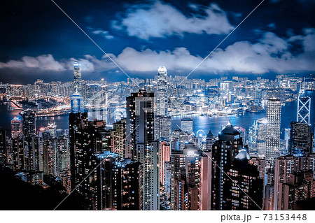 香港100万ドルの夜景 ビクトリアピークの写真素材 [73153448