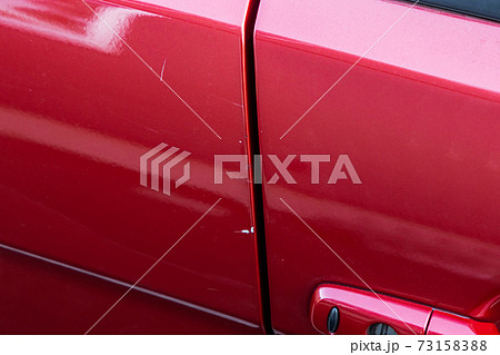 車のボディ 劣化 Car Body Deterioration And Rust Dentsの写真素材 7315