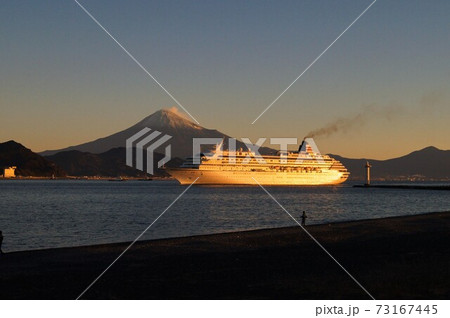 豪華客船　飛鳥Ⅱ　富士山　清水港 73167445