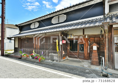 奈良　明日香村　岡の町並み 73168628