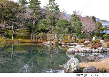 嵐山の日本庭園 73170870
