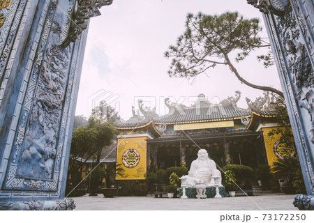 The statue of buddha at Banahill ,Da Nang The statue of buddha at Banahill ,Da Nang 73172250