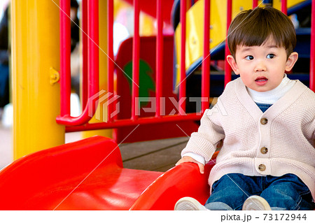 遊具　子供 73172944