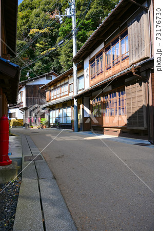 伊根町　伊根の舟屋　東平田地区の町並み 73176730