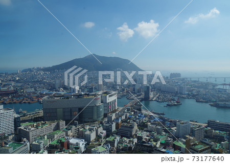 韓国 龍頭山公園 釜山タワーからの景色 韓国 龍頭山公園 釜山タワーからの景色 73177640