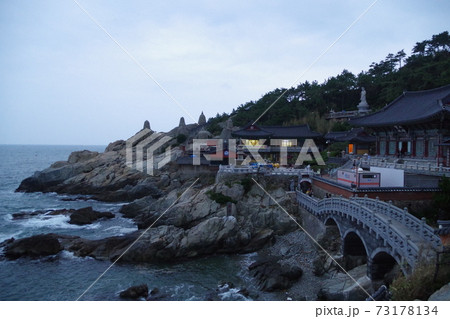 韓国　海雲台　海東龍宮寺 73178134