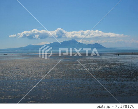 有明海の干潟と雲仙　（熊本県宇土半島） 73178176