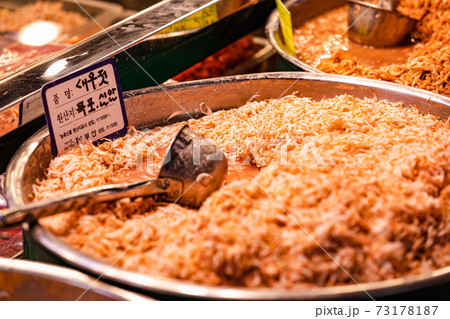 小エビの塩辛 アミの写真素材