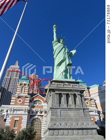 ラスベガスの街並み 自由の女神の写真素材