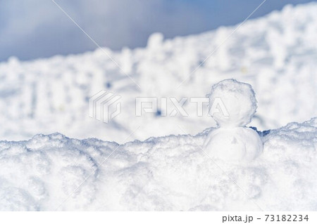 山形蔵王の樹氷と青空　山形県山形市 73182234