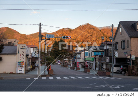 秩父鉄道　長瀞駅　駅前通り　nagatoro station 73185624