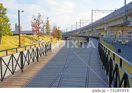 大分駅東側鉄道跡の線路敷ボードウオーク広場 大分駅東側鉄道跡の線路敷ボードウオーク広場 73185959