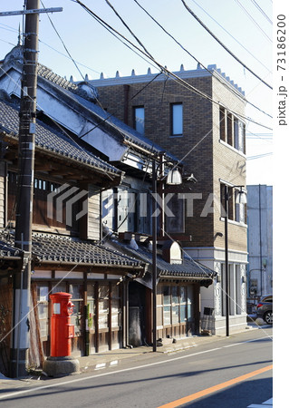 千葉 香取 佐原の古い街並みと丸型ポスト 千葉 香取 佐原の古い街並みと丸型ポスト 73186200