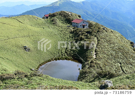 四国で最も美しい山「三嶺(みうね)」 四国で最も美しい山「三嶺(みうね)」 73186759