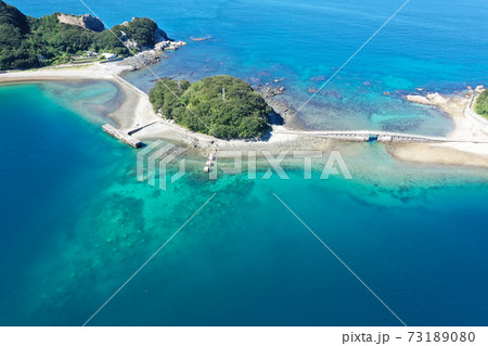 愛媛県八幡浜市　大島の風景 73189080