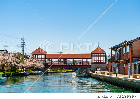 富山県・日本のベニス・春の新湊内川 富山県・日本のベニス・春の新湊内川 73189897