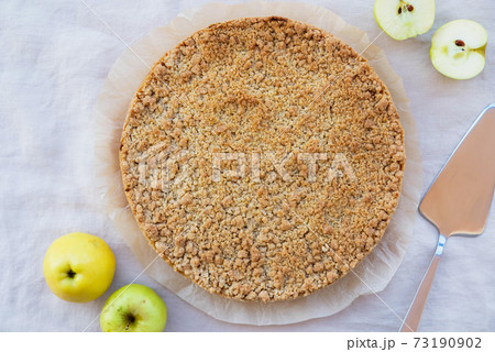 Freshly baked homemade double crutsed apple crumb pie. Freshly baked homemade double crutsed apple crumb pie. 73190902