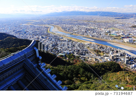 日本の秋 岐阜県金華山 岐阜城 天守からの絶景 日本の秋 岐阜県金華山 岐阜城 天守からの絶景 73194687