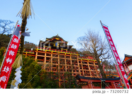 夜明けの祐徳稲荷神社（正月） 73200732