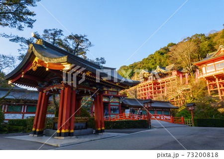 夜明けの祐徳稲荷神社（正月） 73200818