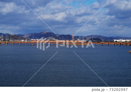 加古川と山陽電鉄の鉄橋 73202097