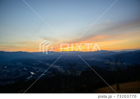 秩父市街　夕景　美の山公園から撮影 73203770