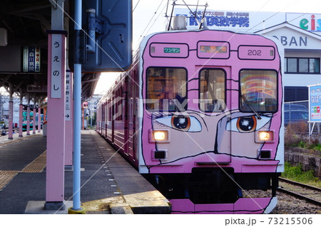 伊賀鉄道の忍者列車 73215506
