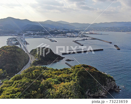 浜田港の港湾風景の空撮 73223659