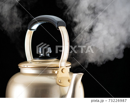 やかん　湯気 73226987