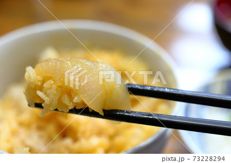 八戸の平目のヅケ丼 八戸の平目のヅケ丼 73228294
