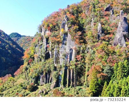 耶馬渓の一目八景の紅葉空撮 耶馬渓の一目八景の紅葉空撮 73233224