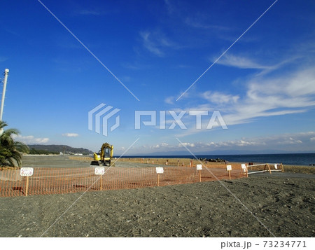 <静岡 大浜>海岸の工事現場 <静岡 大浜>海岸の工事現場 73234771