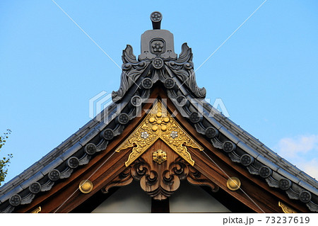 亀戸天神菊まつり 亀戸天神社 能楽堂の写真素材