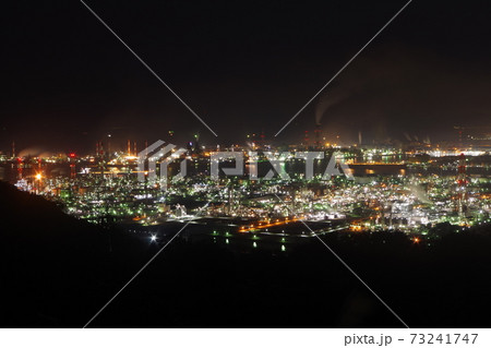 鷲羽山スカイラインから眺める岡山の工場夜景 73241747