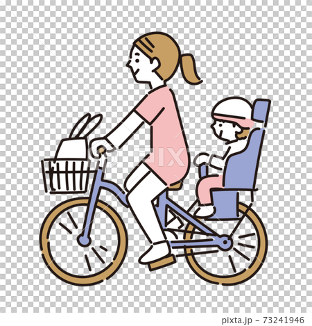 母親と自転車に乗って買い物に出かける男の子 73241946