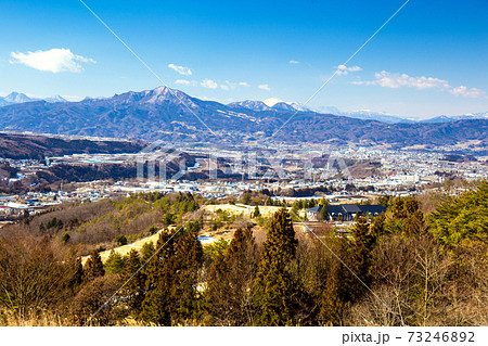 河岸段丘と子持山 河岸段丘と子持山 73246892