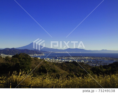 ＜静岡＞日本平からの富士山と清水港 73249138