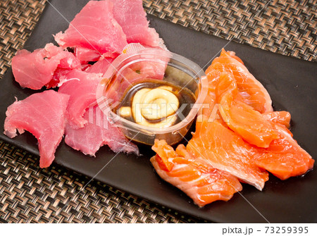 Sashimi on plate Sashimi on plate 73259395