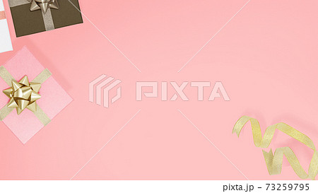 ギフトのイメージ素材 - バレンタイン 誕生日 記念日など - 複数のバリエーションがあります ギフトのイメージ素材 - バレンタイン 誕生日 記念日など - 複数のバリエーションがあります 73259795
