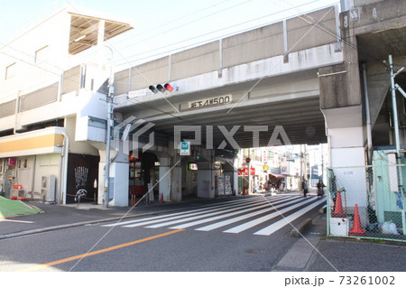 原木中山駅　駅入り口　西側 73261002