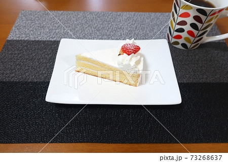 ケーキ ケーキ 73268637