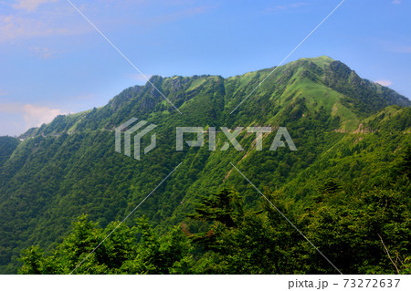 天空の道、UFOラインの車窓の眺め、瓶ヶ森を横断して進むドライブウェイ・四国・高知県・愛媛県(2) 天空の道、UFOラインの車窓の眺め、瓶ヶ森を横断して進むドライブウェイ・四国・高知県・愛媛県(2) 73272637
