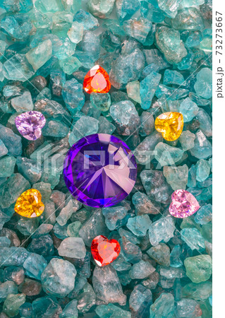 .Blue Sapphire diamonds are placed in an enclave of heart shaped diamonds. 73273667