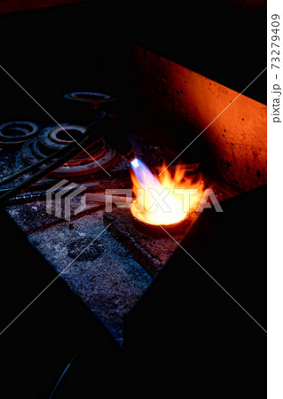 炎 宝石 光 73279409