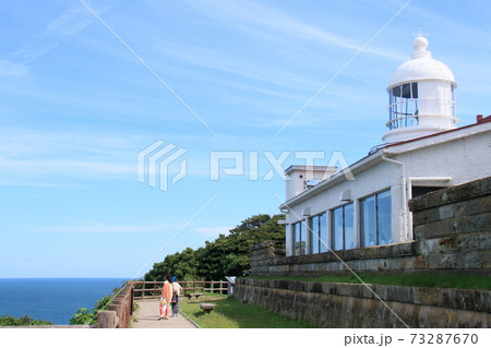 青空の美保関灯台 青空の美保関灯台 73287670