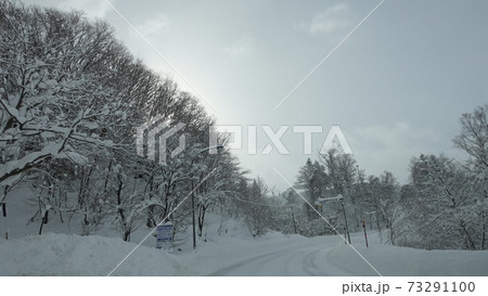 冬 雪 木 森 山 雪道 雪山 冬 雪 木 森 山 雪道 雪山 73291100